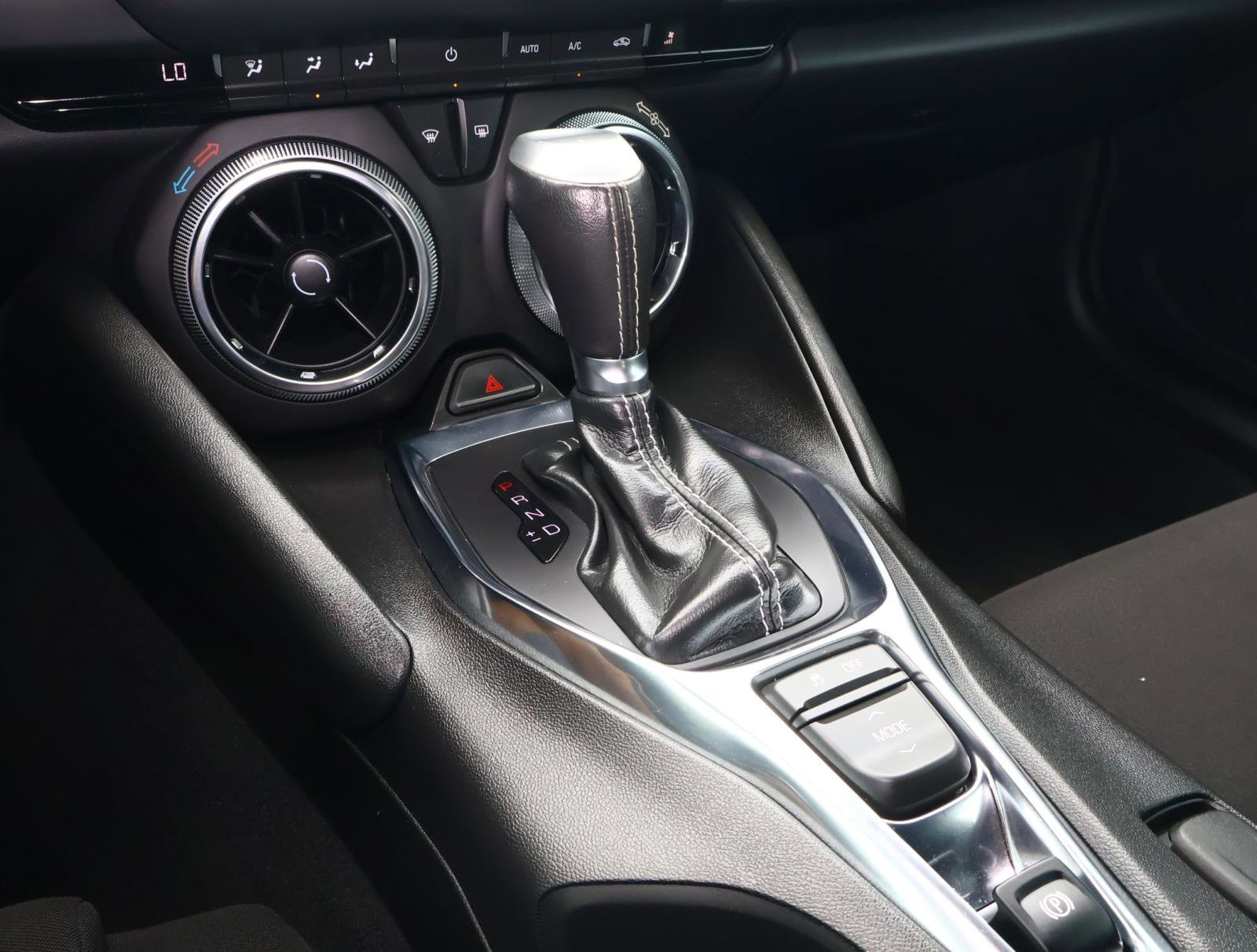 2023 Chevrolet Camaro 1LT - Photo 19