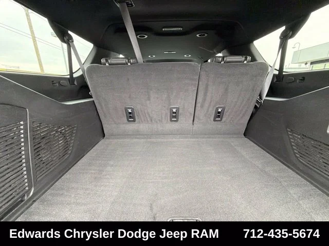 Used 2023 Gray Chevrolet RST image 33