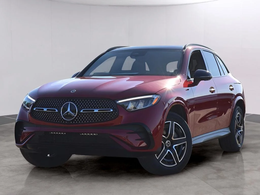 Certified Used 2026 MANUFAKTUR Patagonia Red Metallic Mercedes-Benz GLC 300 image 1