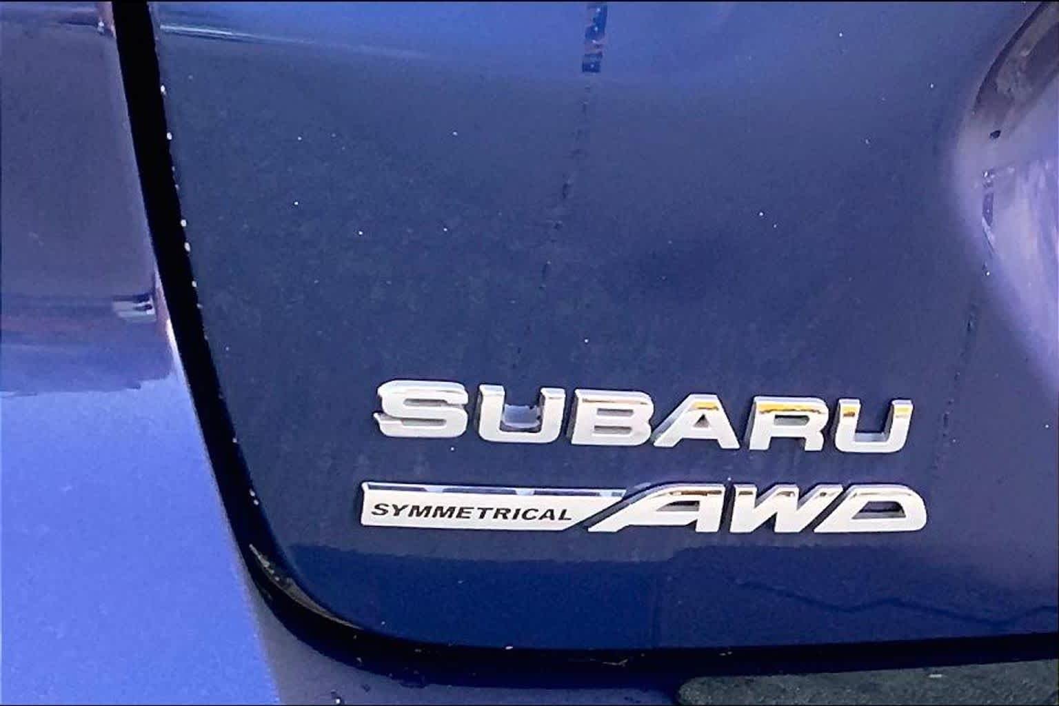 Used 2025 Sapphire Blue Pearl Subaru Premium image 28