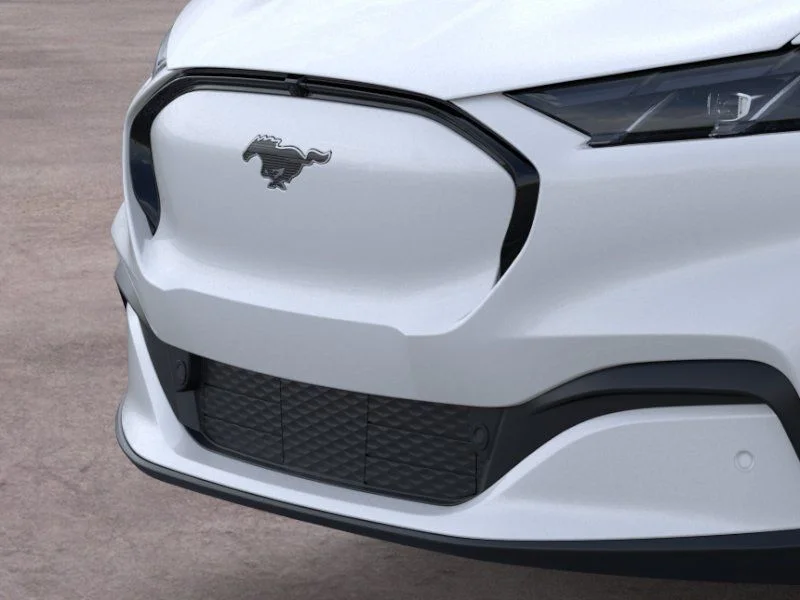 New 2026 Star White Metallic Tri-coat Ford Premium image 17