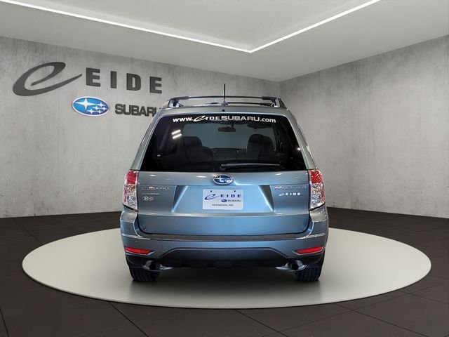 Used 2011 Sage Green Metallic Subaru 2.5X image 11