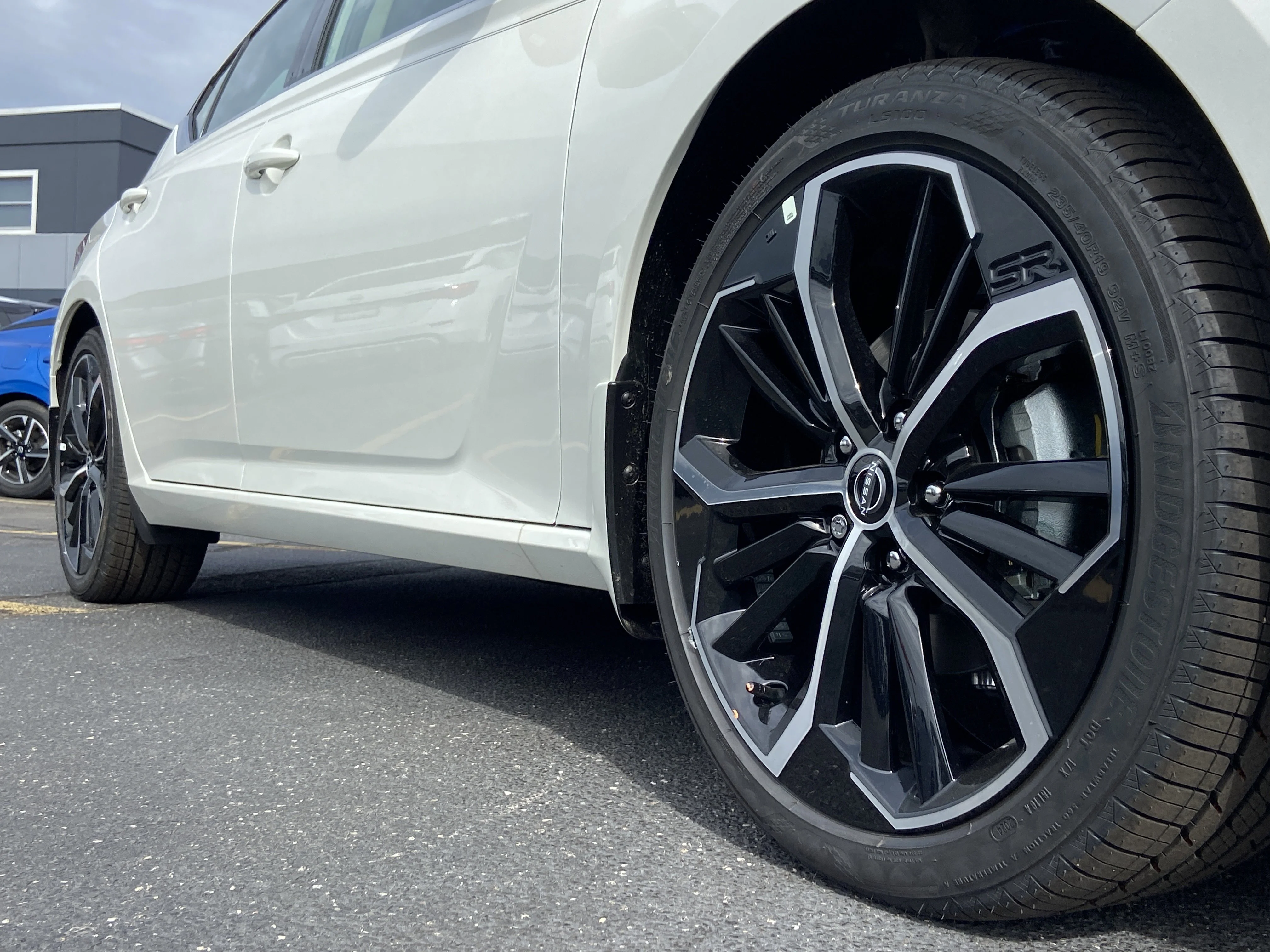 New 2025 Pearl White Tricoat Nissan SR image 8