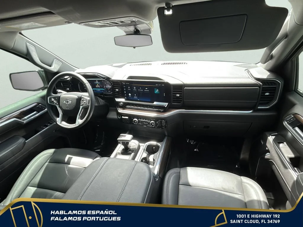 Used 2026 Summit White Chevrolet RST image 12