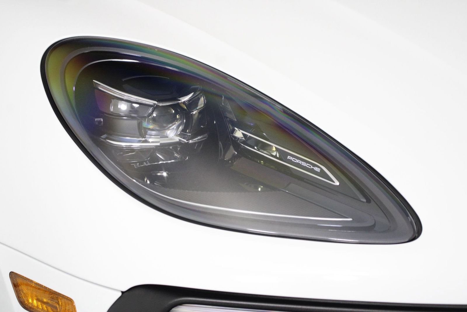 Certified Used 2026 White Porsche  image 28