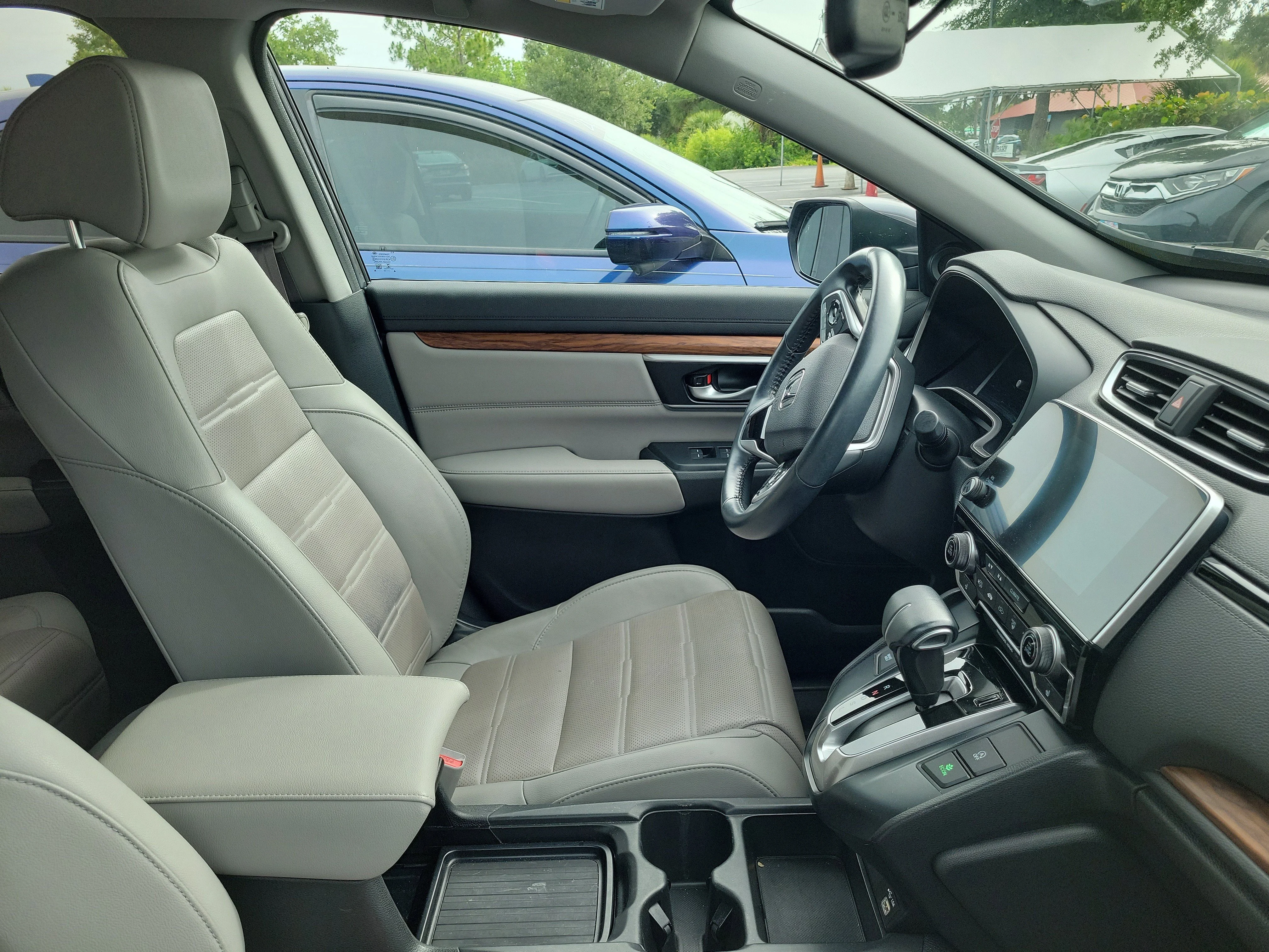 Used 2020 Gray Honda EX-L image 2