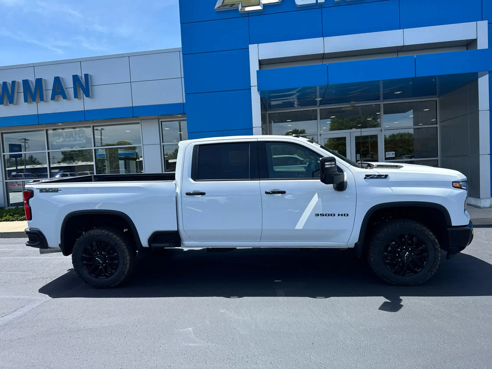 2026 Chevrolet Silverado 3500 HD LTZ - Photo 2
