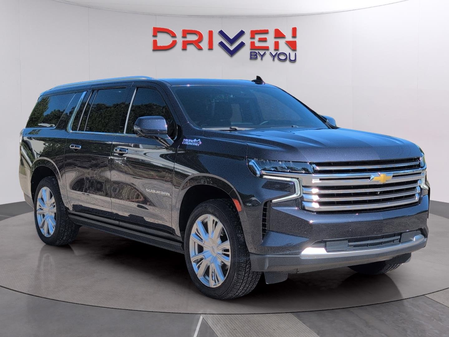 Used 2023 Dark Ash Metallic Chevrolet High Country image 7