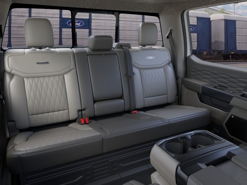 New 2026 Star White Metallic Tri-Coat Ford Platinum® image 11