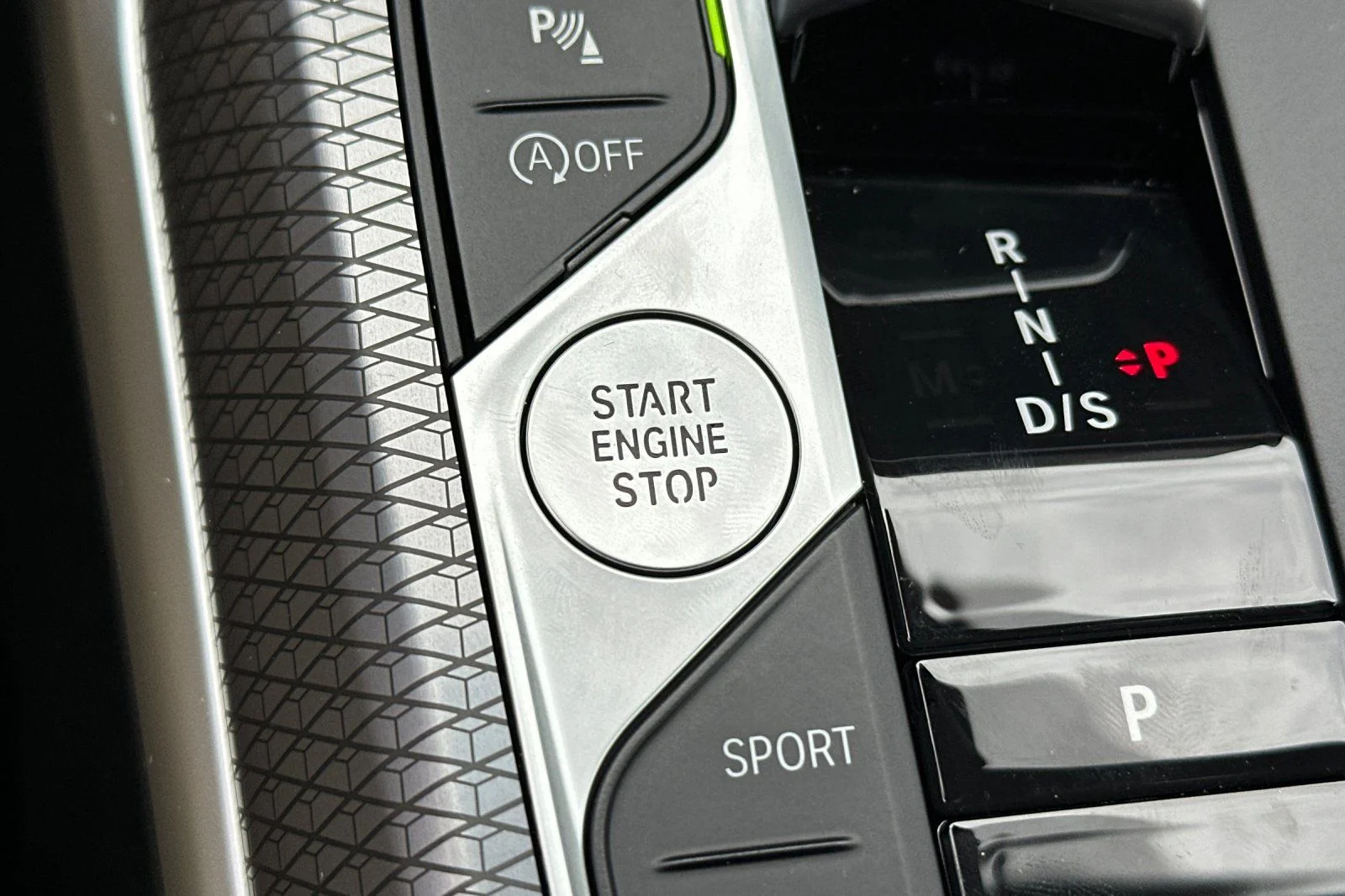 2026 BMW 4 Series M440i - Photo 19