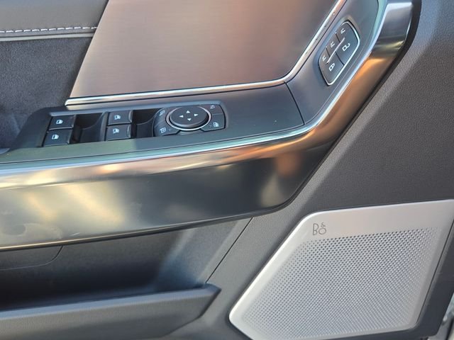 New 2026 Avalanche Ford Platinum image 60