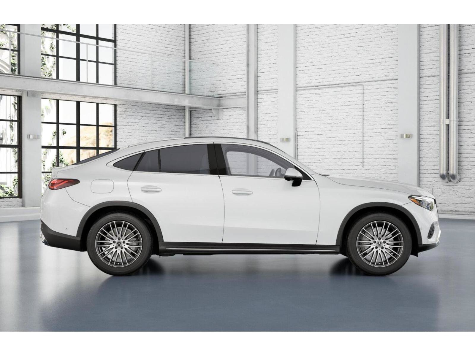 New 2026 MANUFAKTUR Moonlight White Metallic Mercedes-Benz GLC 300 image 2