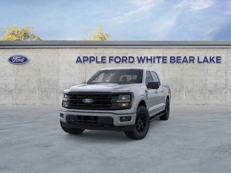 New 2026 White Ford XLT image 2