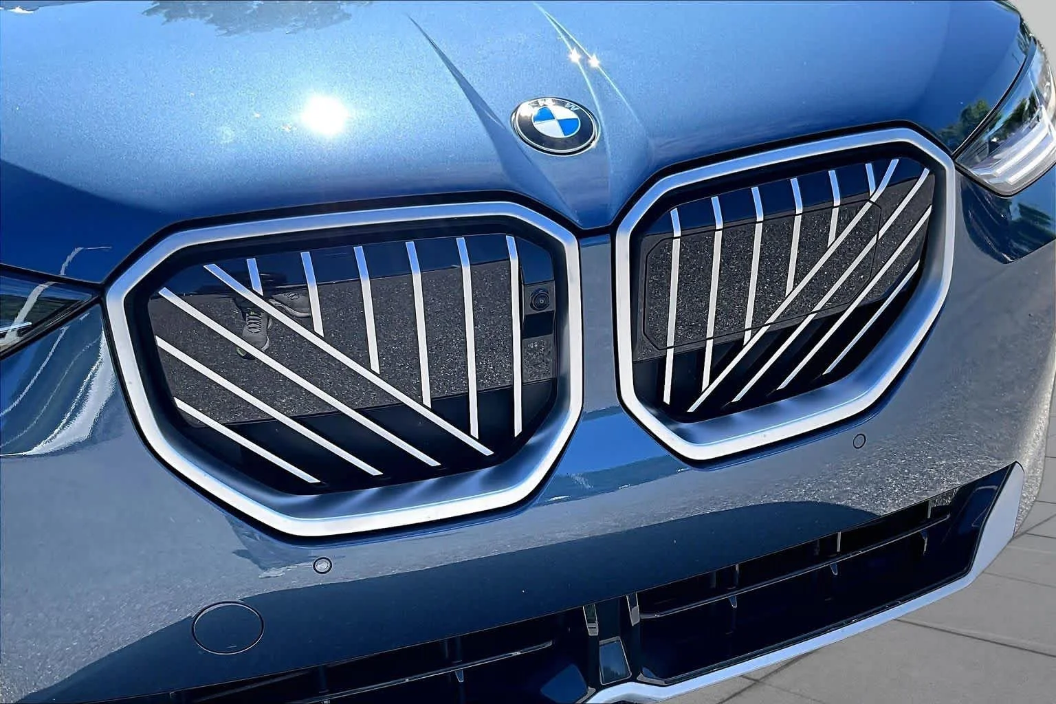 Used 2025 Arctic Race Blue Metallic BMW 30 xDrive image 30