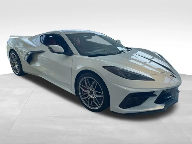 Used 2020 Arctic White Chevrolet 3LT image 7