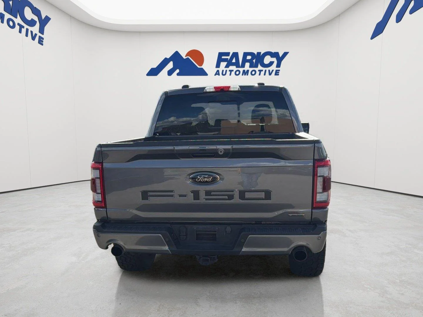 Used 2023 Carbonized Gray Ford LARIAT image 4