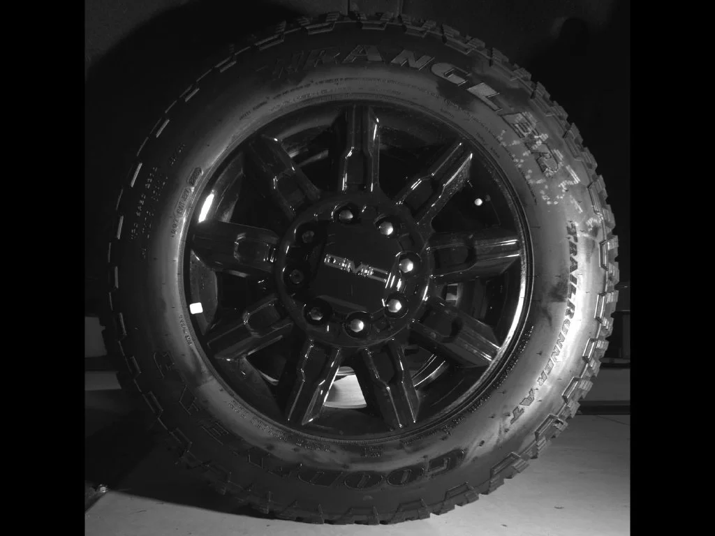 New 2026 White GMC AT4 image 14