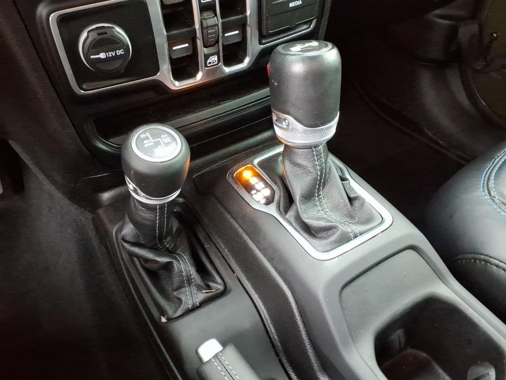Used 2024 Green Jeep High Altitude 4xe image 15