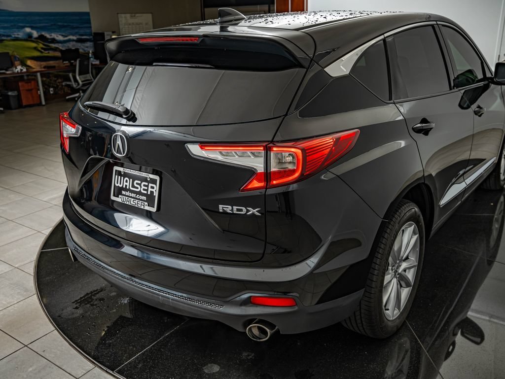 Used 2021 Black Acura  image 16