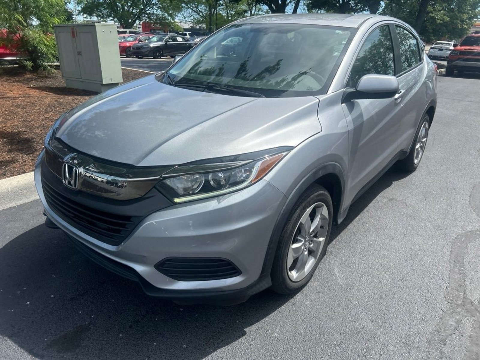 Certified Used 2022 Lunar Silver Metallic Honda LX image 5
