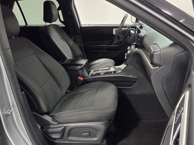 Used 2020 Silver Ford XLT image 18