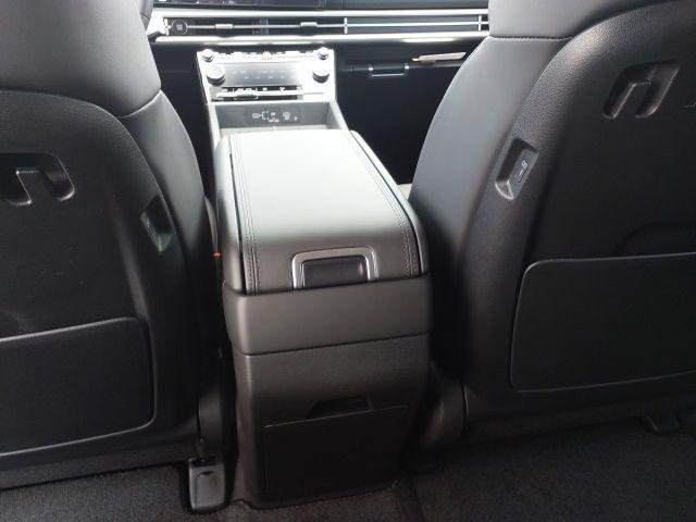 New 2026 Phantom Black Hyundai SEL image 24