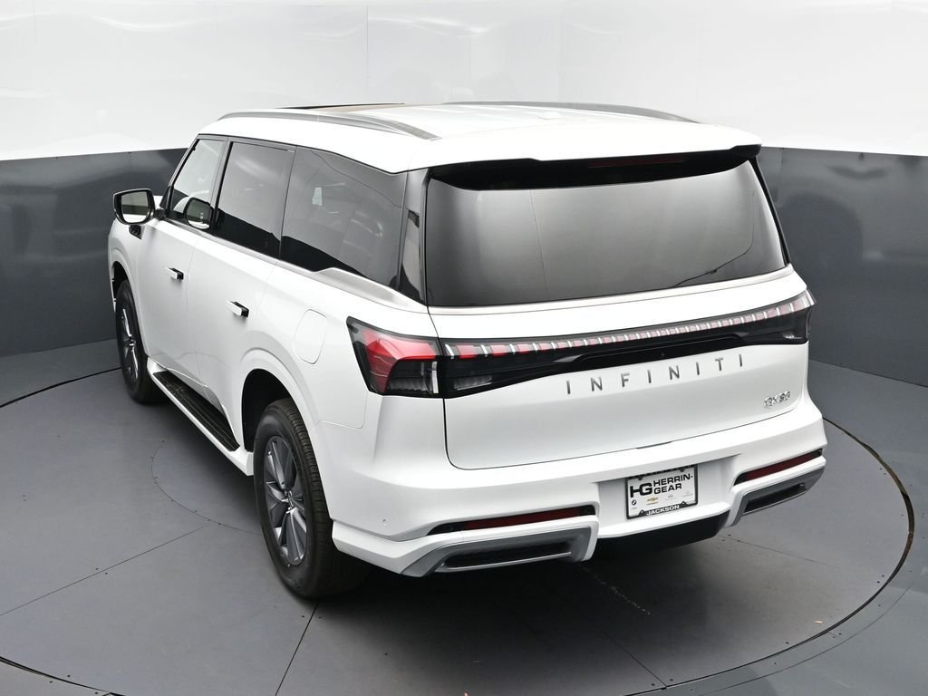 New 2026 RADIANT WHITE INFINITI Pure 2WD image 36