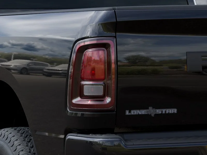 New 2026 Diamond Black Crystal Pearl-Coat Exterior Paint RAM LONE STAR image 5