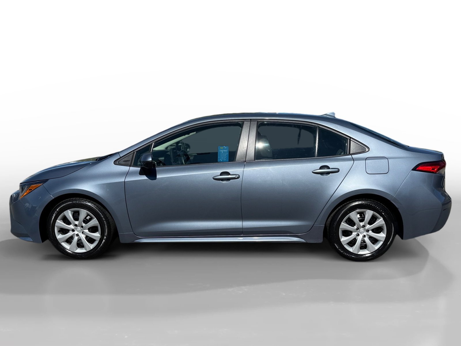 Used 2024 Toyota Corolla LE with VIN 5YFB4MDE4RP108571 for sale in Vallejo, CA