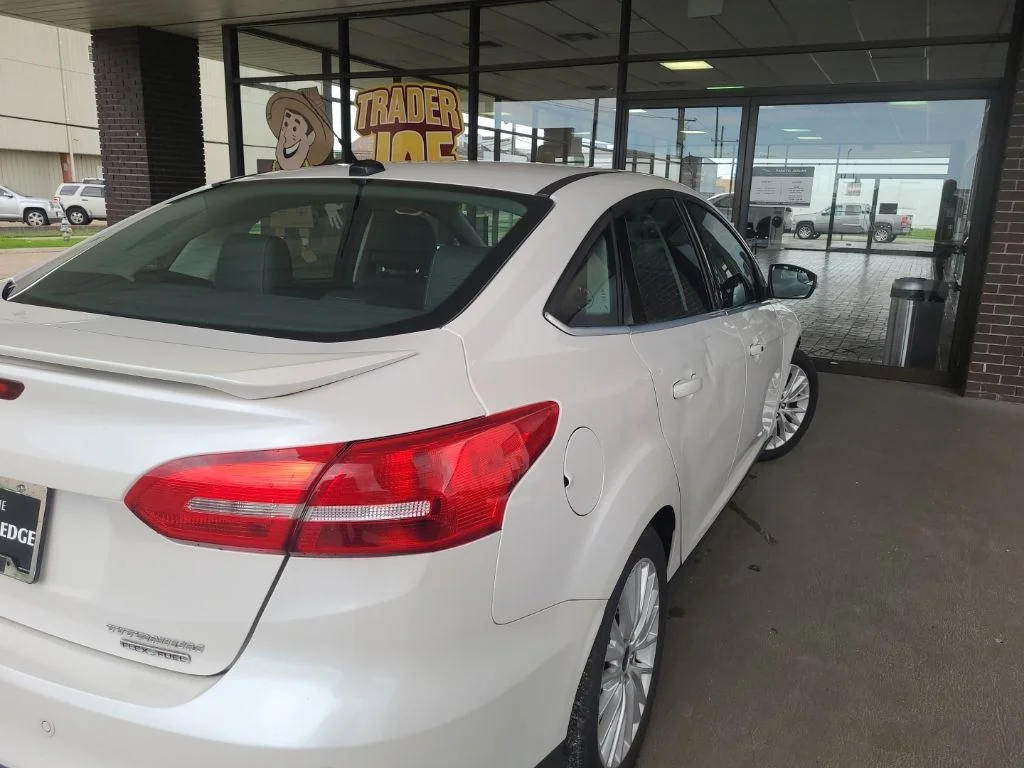 Used 2016 White Ford Titanium image 5