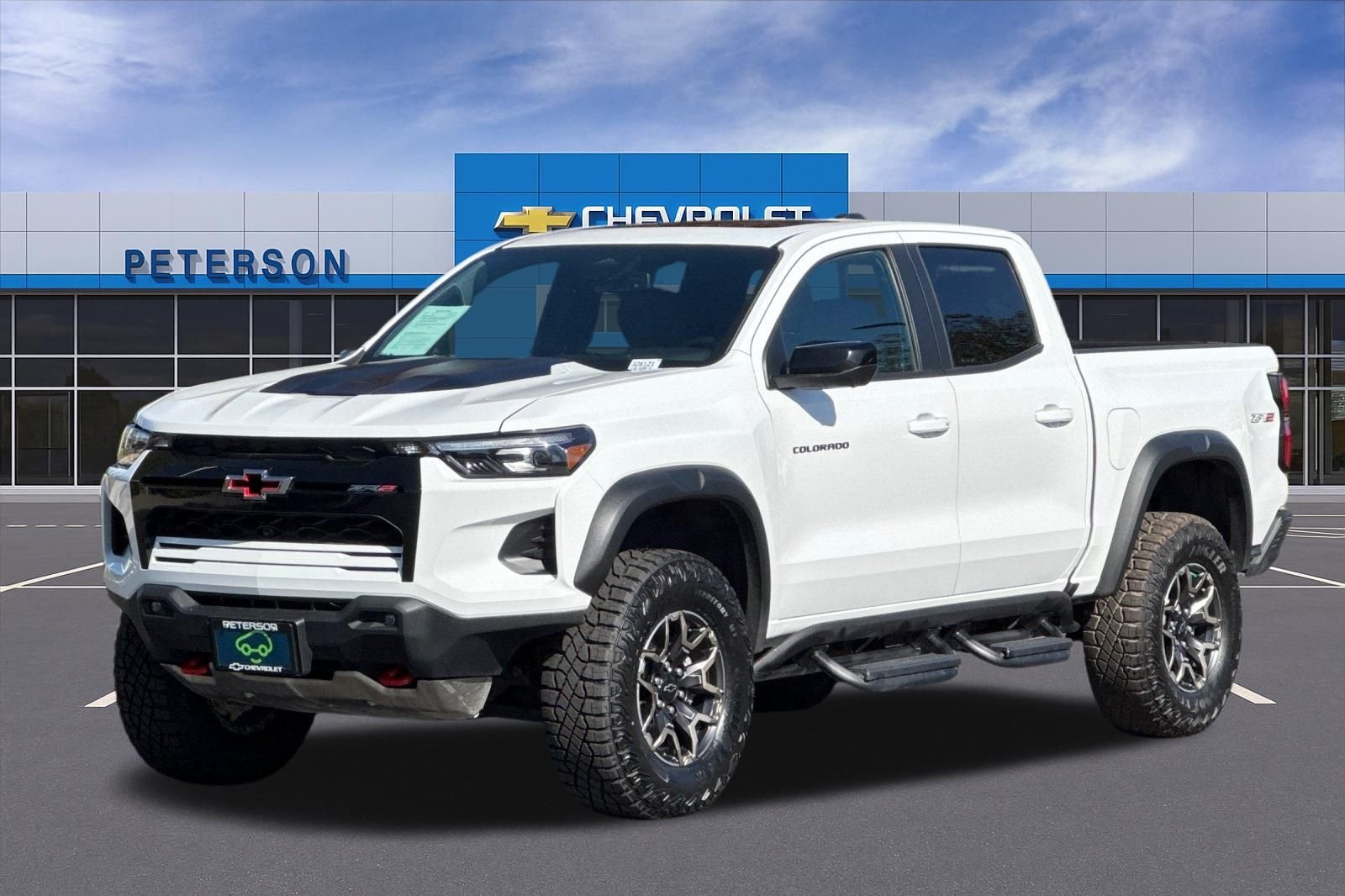 Used 2024 White Chevrolet ZR2 image 8