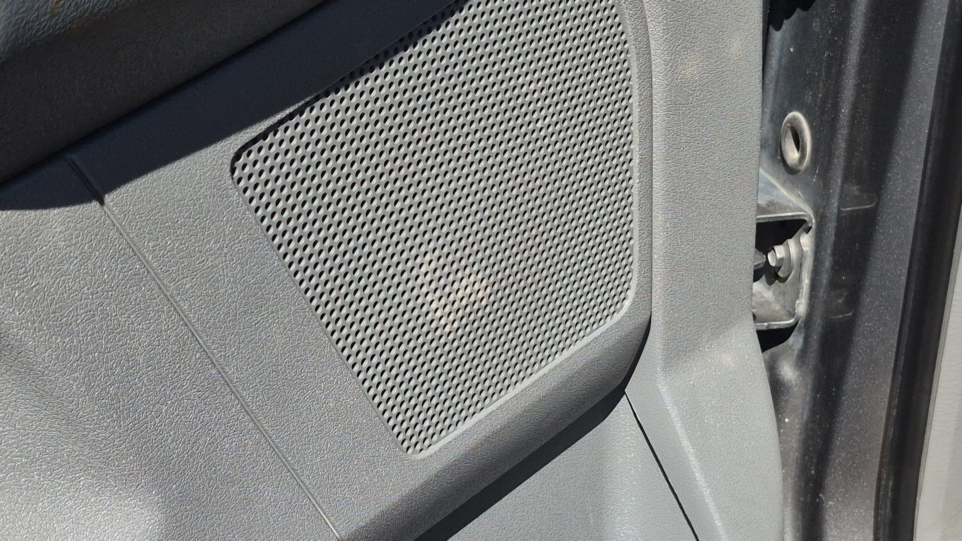 Used 2007 Mineral Gray Metallic Dodge SLT image 12