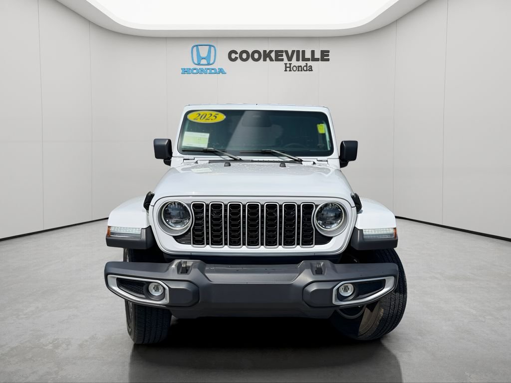 Used 2025 Bright White Clearcoat Jeep Sahara image 4