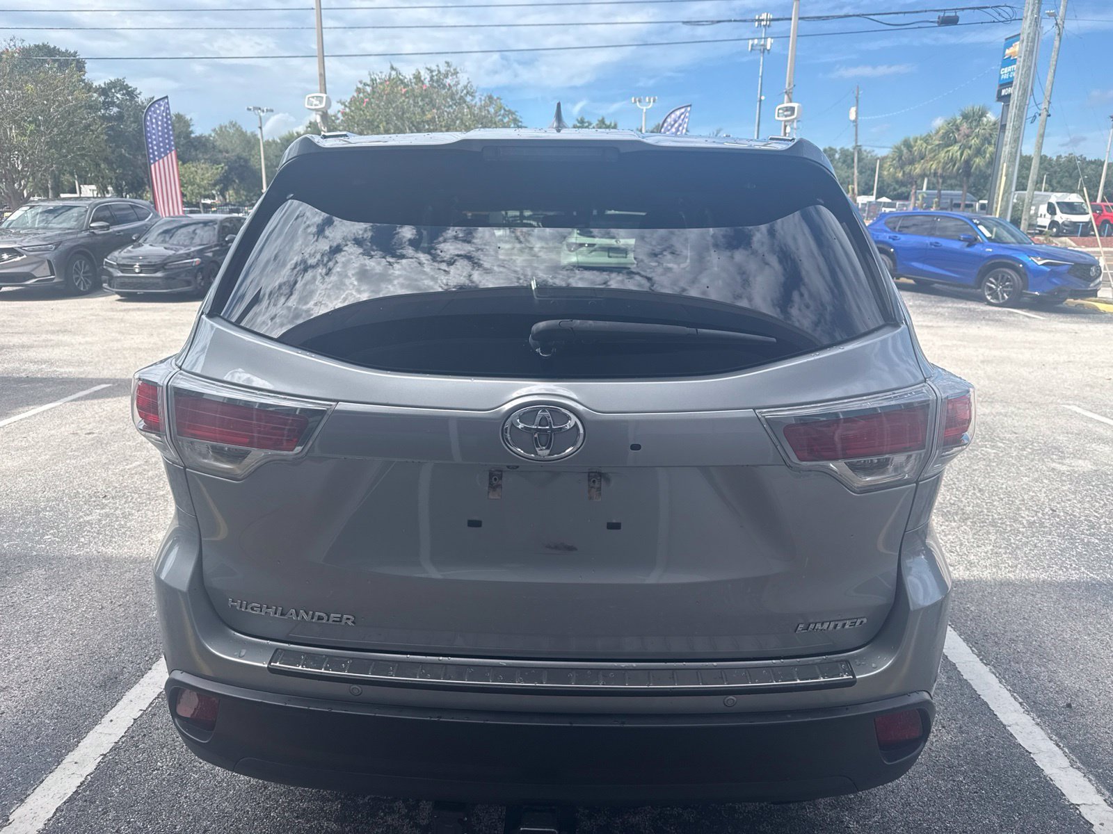 Used 2016 Silver Toyota Limited Platinum V6 image 6