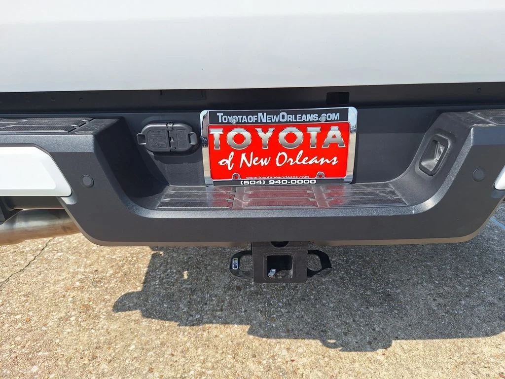 Used 2025 White Toyota SR5 image 25