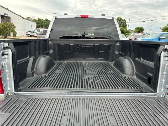 Certified Used 2023 Iconic Silver Metallic Ford XLT image 8