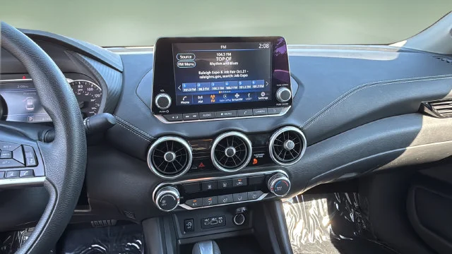 Used 2025 Gray Nissan SV image 25