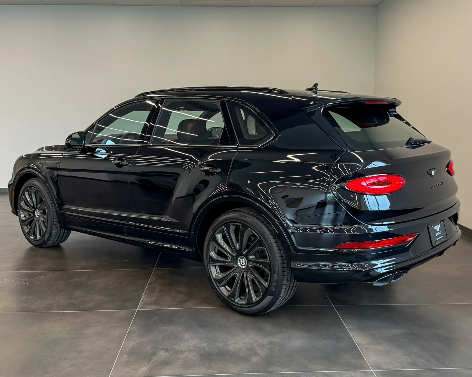 New 2027  Bentley  image 3