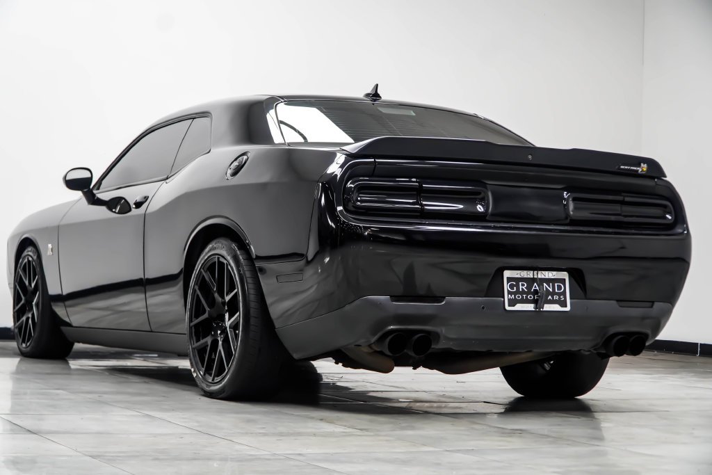 Used 2015 Black Dodge R/T Scat Pack image 14