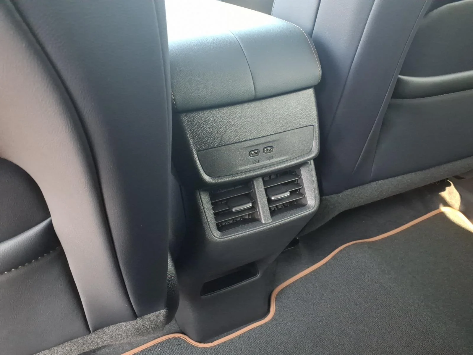 2027 GMC Terrain AT4 - Photo 9