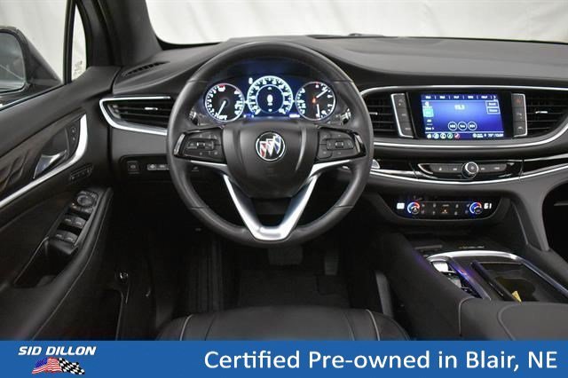 Used 2022 RICH GARNET METALLIC Buick Avenir image 5