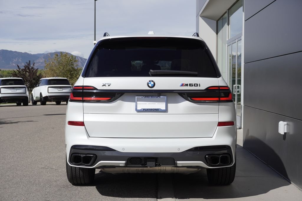 Used 2025 White BMW M60i image 6