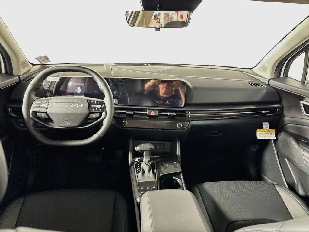 New 2026 Glacial White Pearl Kia EX image 12
