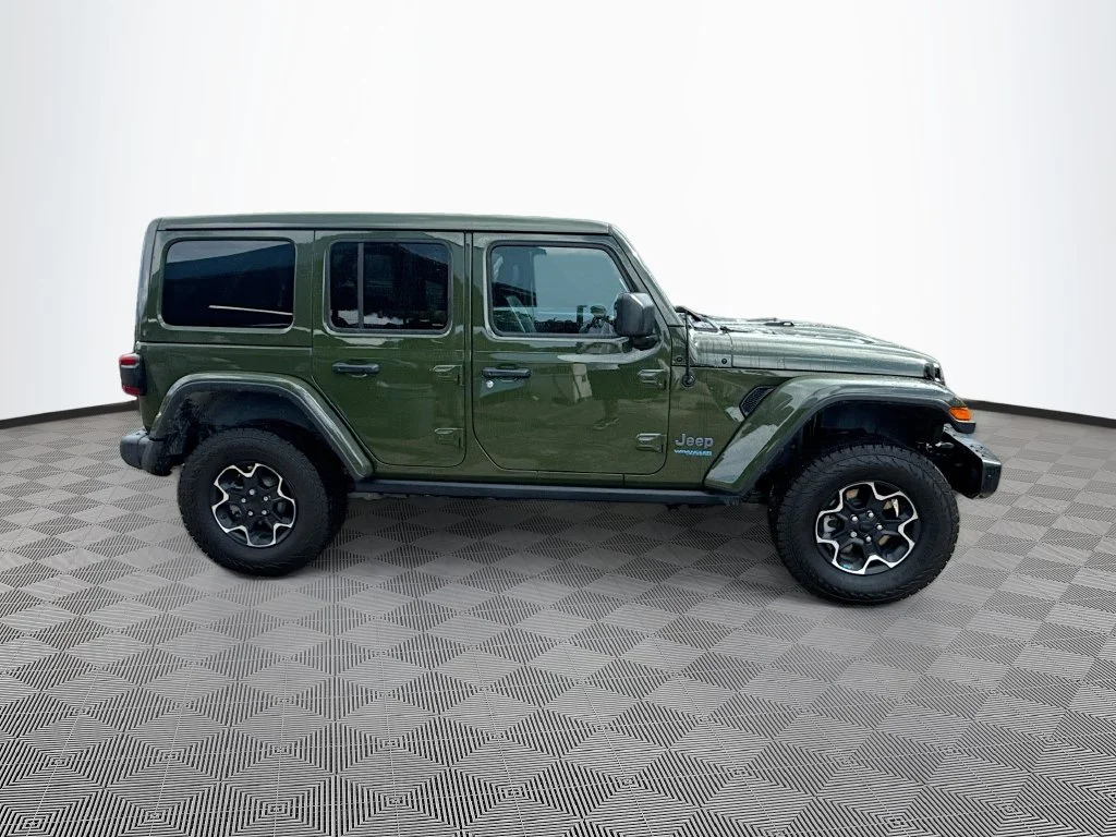 Used 2022 Green Jeep Unlimited Rubicon 4xe image 5