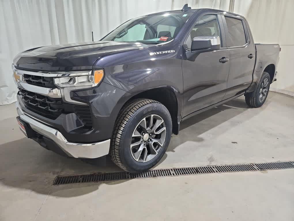 Used 2023 Dark Ash Metallic Chevrolet LT (2FL) image 15