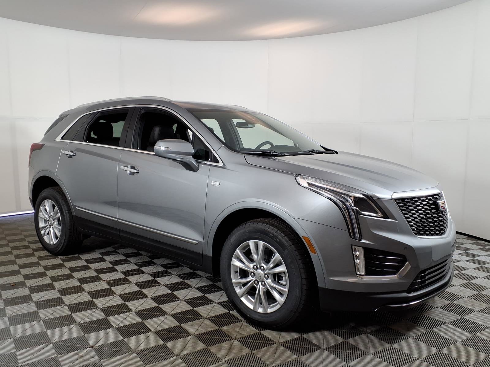 2026 Cadillac XT5 AWD Luxury's photo
