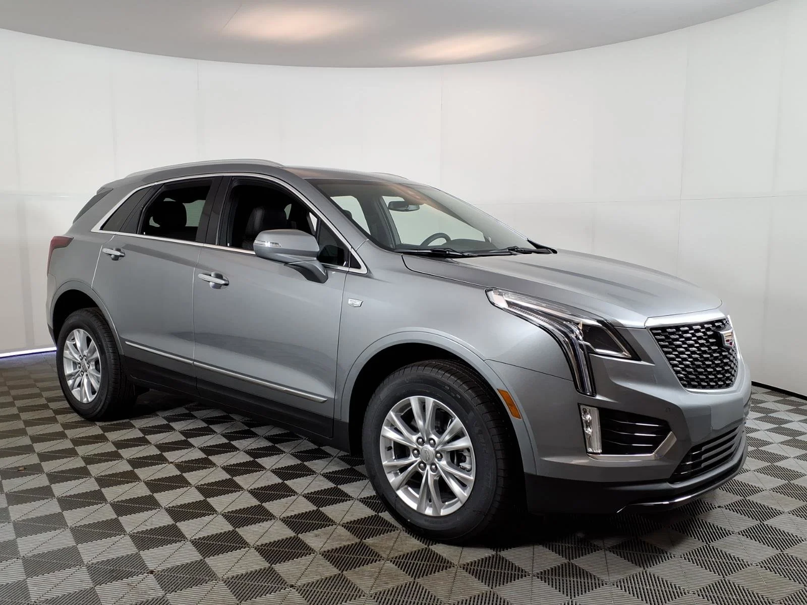 2026 Cadillac XT5 AWD Luxury's photo