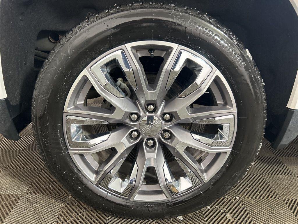 Used 2023 White Frost GMC Denali image 2