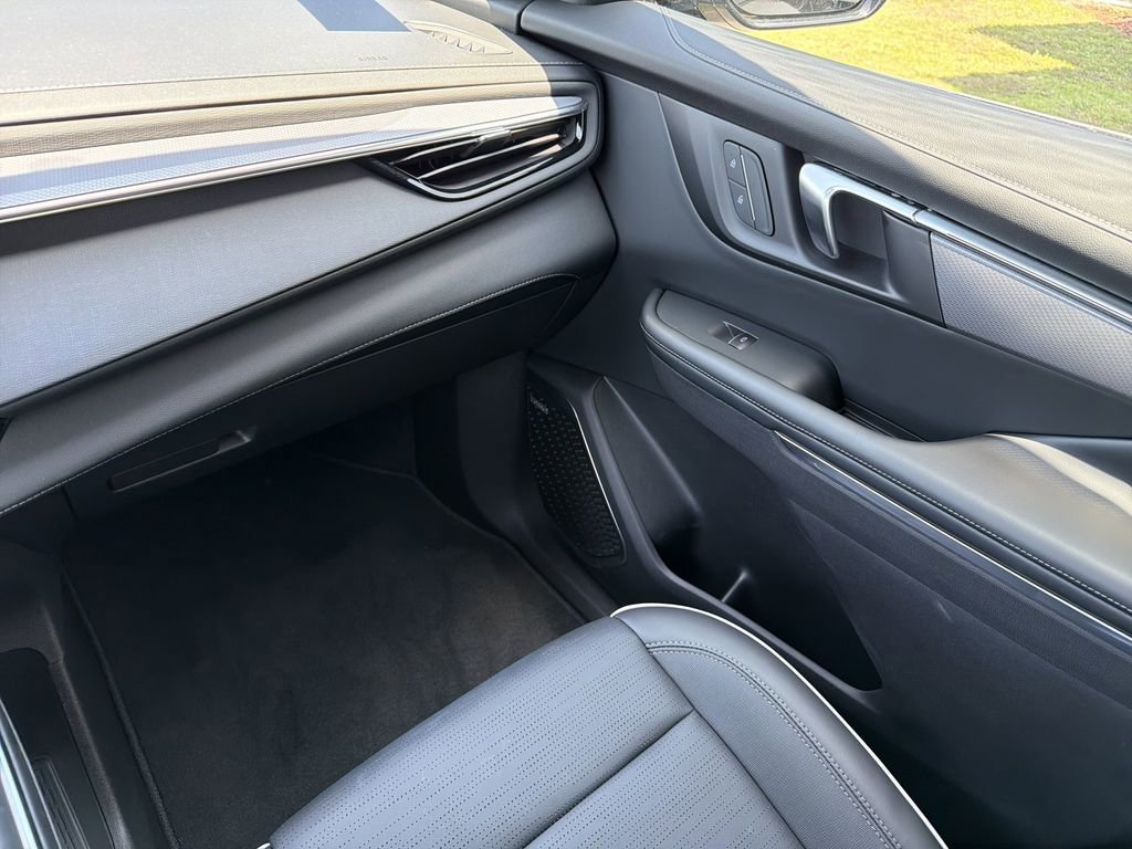 2026 Buick Enclave Sport Touring - Photo 22