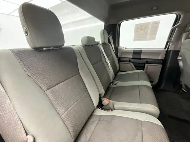 Used 2019 White Ford XL image 14